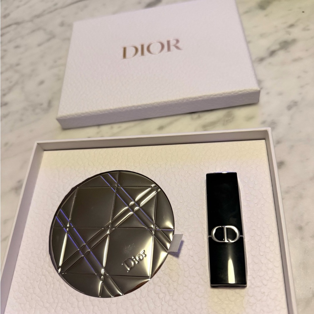 Dior Silver mirror with Lipstick